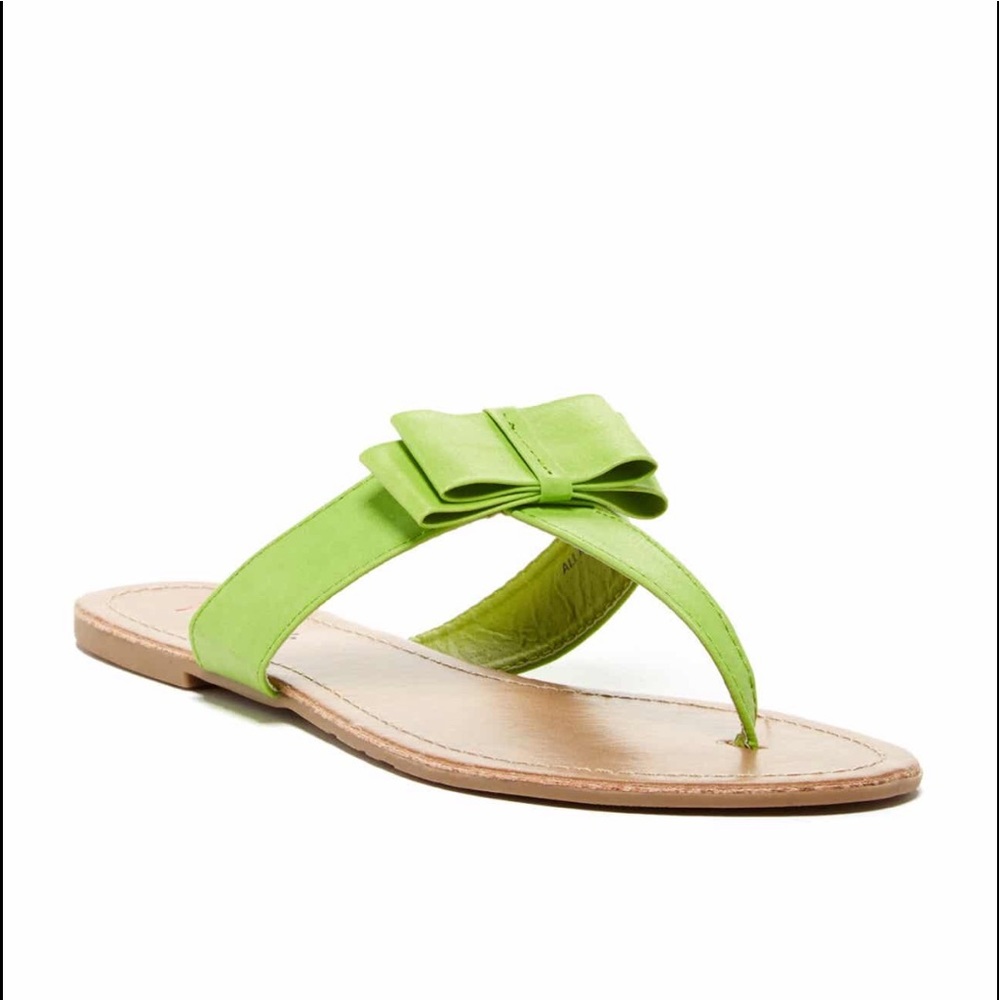 Red Circle Frozen Flat Sandal